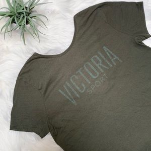 ✨SOLD✨ Victoria Sport Graphic Tee